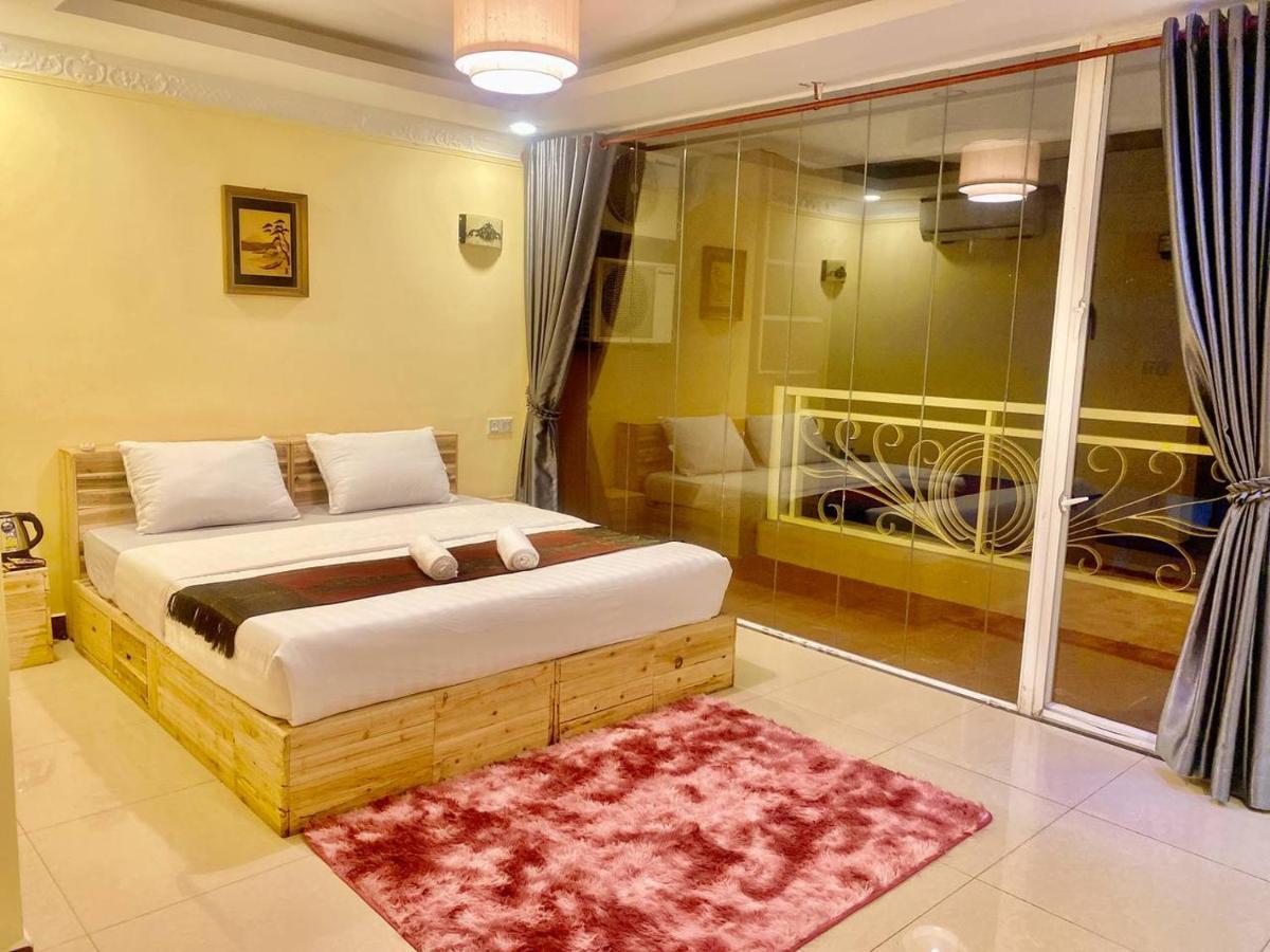 Soma Hotel Phnompen Kültér fotó