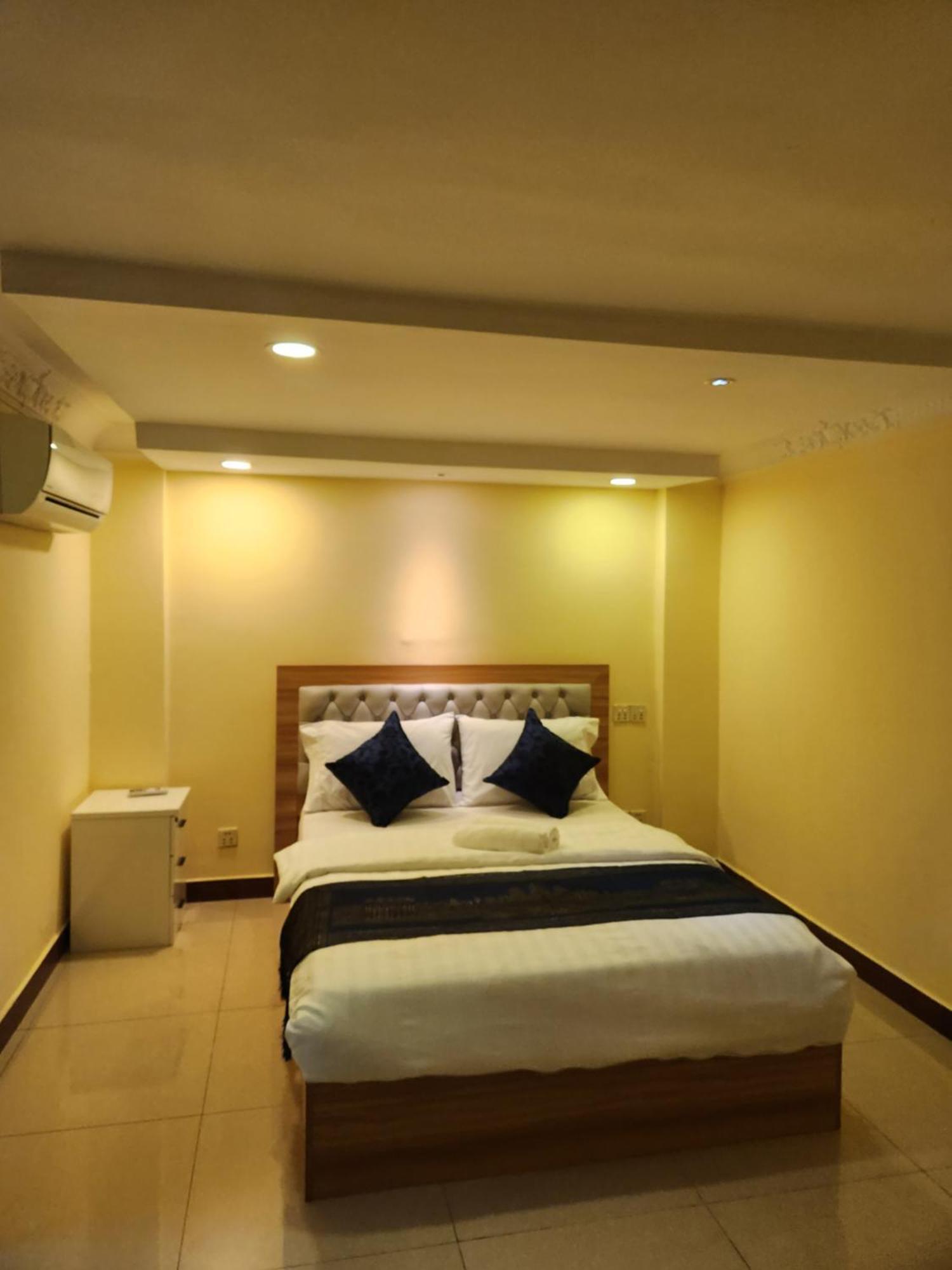 Soma Hotel Phnompen Kültér fotó