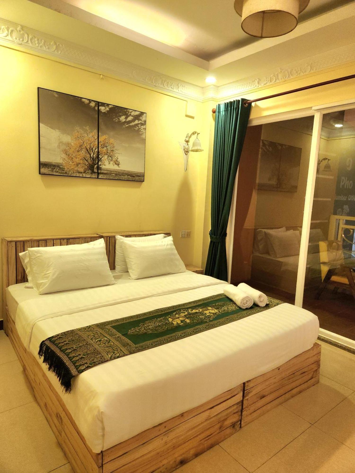 Soma Hotel Phnompen Kültér fotó
