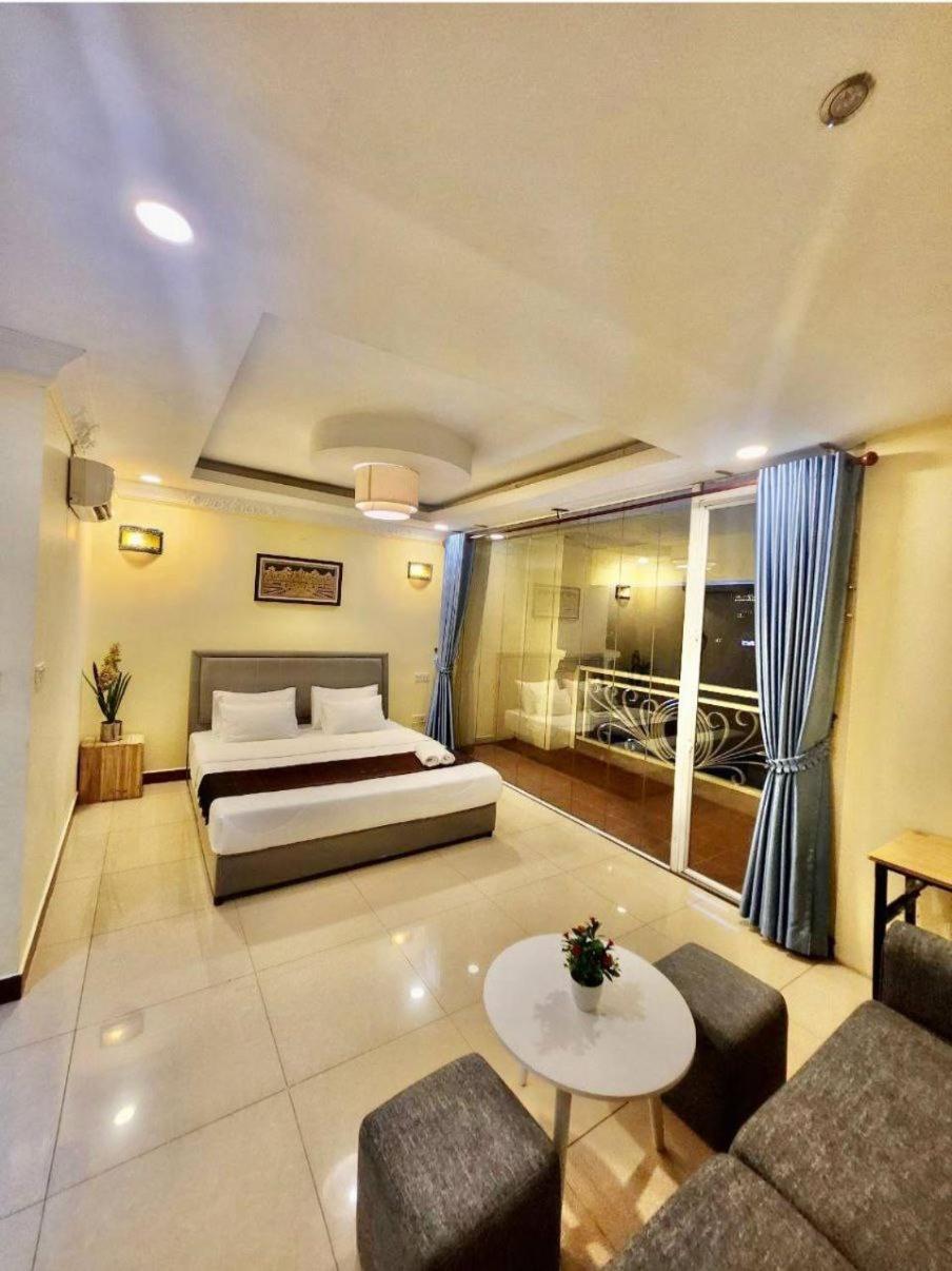 Soma Hotel Phnompen Kültér fotó