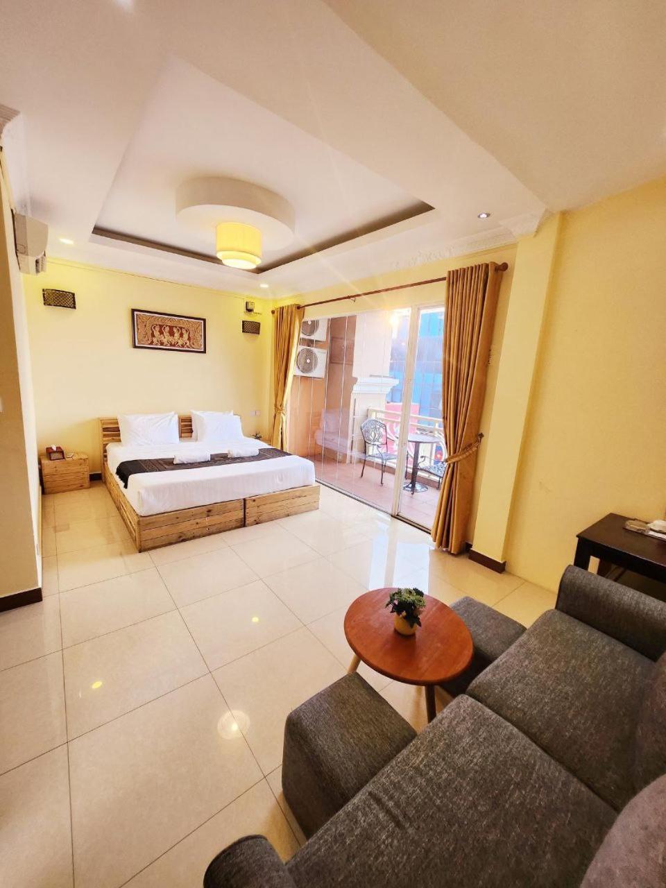 Soma Hotel Phnompen Kültér fotó